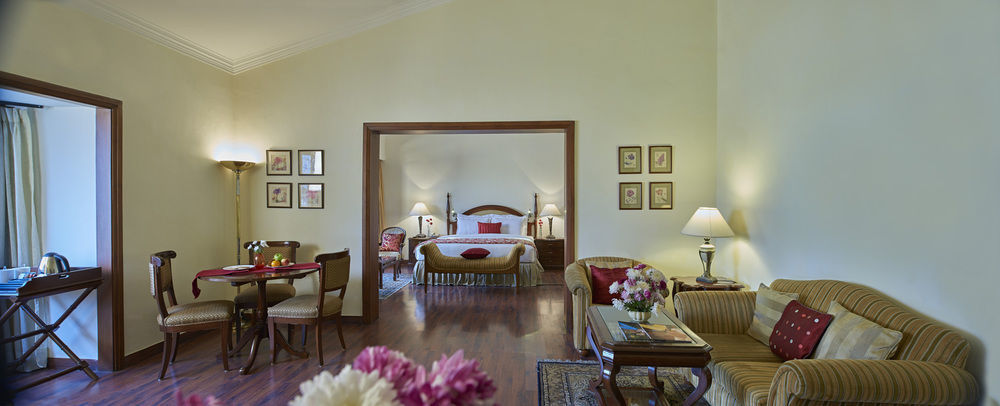 Hotel Club Mahindra White Meadows Manāli Exteriér fotografie