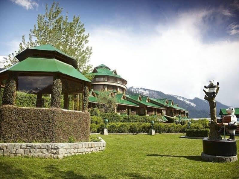 Hotel Club Mahindra White Meadows Manāli Exteriér fotografie